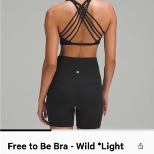 Lululemon sports bra in great condition with pads